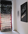 Noir, poudre et couleur, trouées, acrylique et fusain sur papier, 328x114cm, 2015